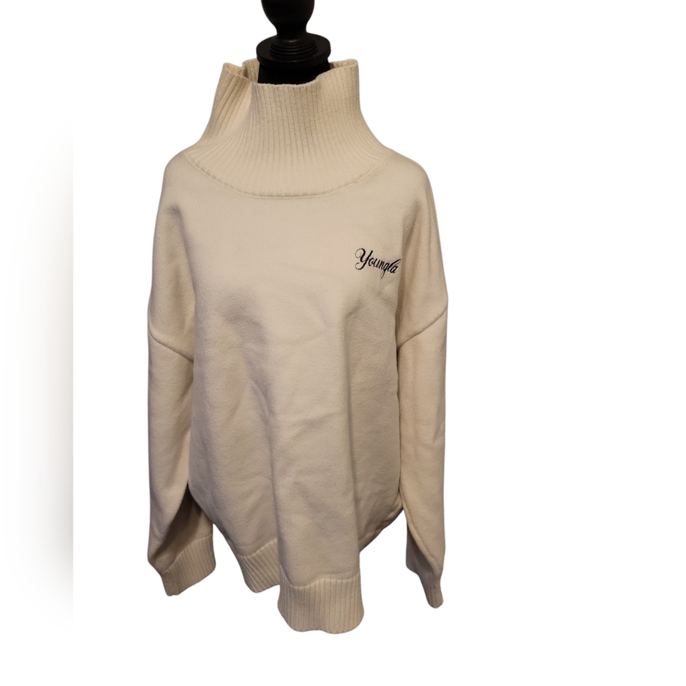 YoungLA royalty sweater off white in a Men's xxl